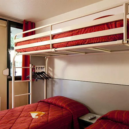 Premiere Classe Lille Sud - *