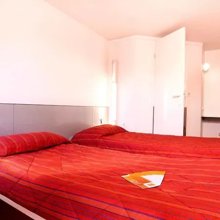 Premiere Classe Lille Sud - *