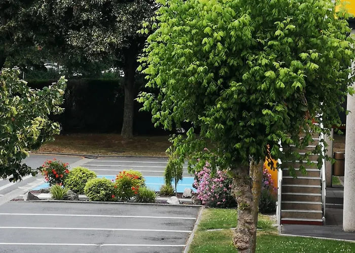 Premiere Classe Lille Sud - Hotel